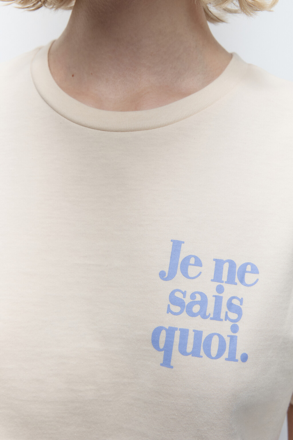 Футболка хлопковая свободная с принтом-надписью - цвет бежевый - 5