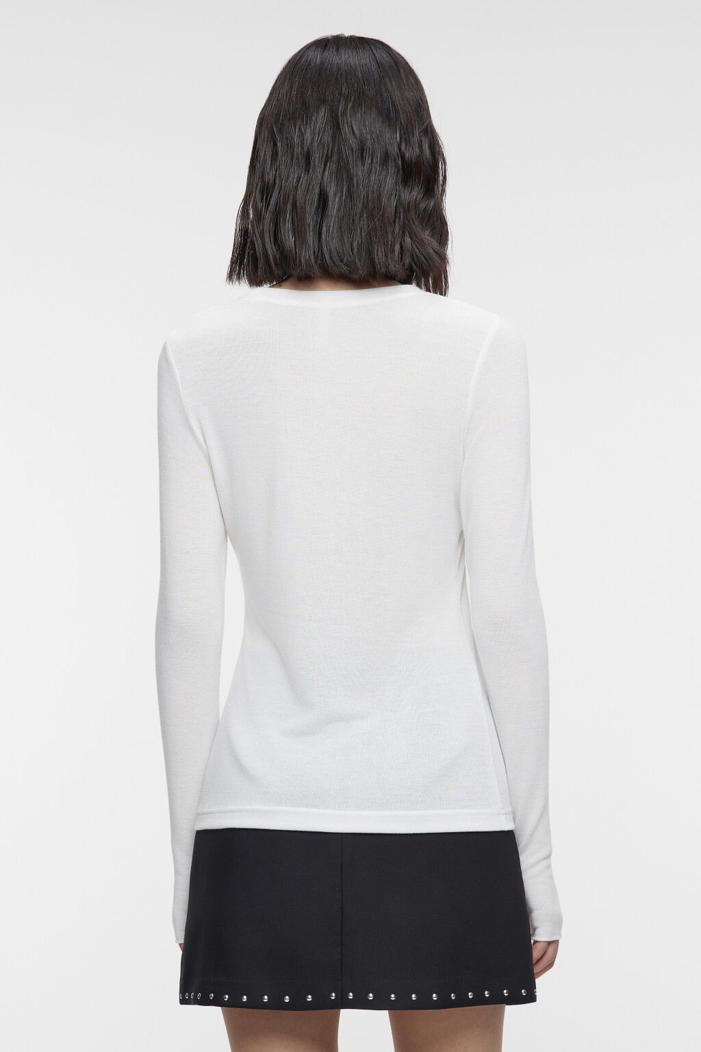 Лонгслив вискозный облегающий с вырезом для пальца - цвет бежевый - 4