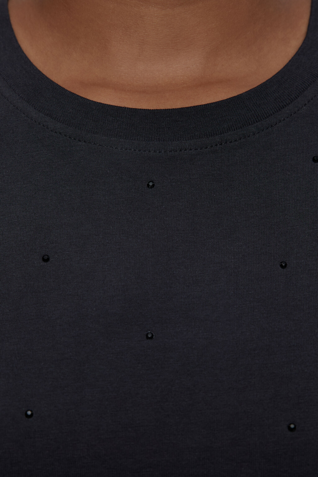 Футболка oversize хлопковая со стразами - цвет черный - 5