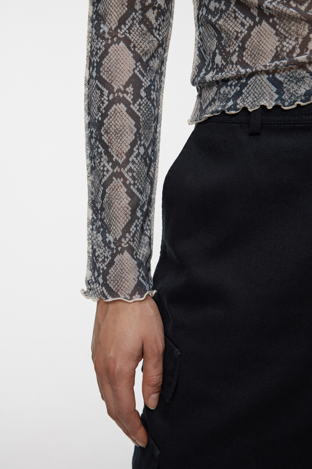 Лонгслив сетчатый облегающий с волнистыми краями - цвет бежевый - 7