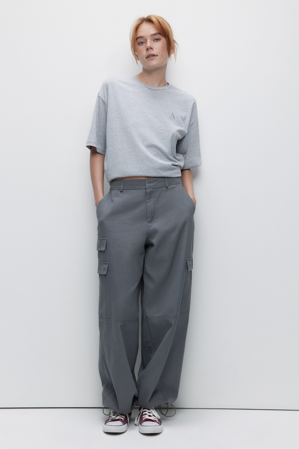 Футболка oversize хлопковая с принтом-вышивкой - цвет серый - 4