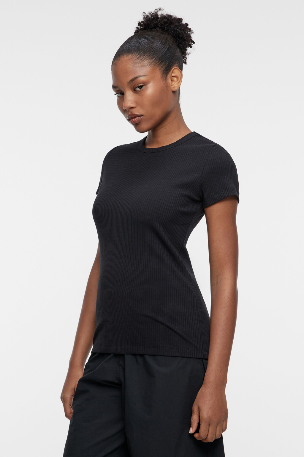 Футболка slim хлопковая облегающая в рубчик - цвет черный - 2