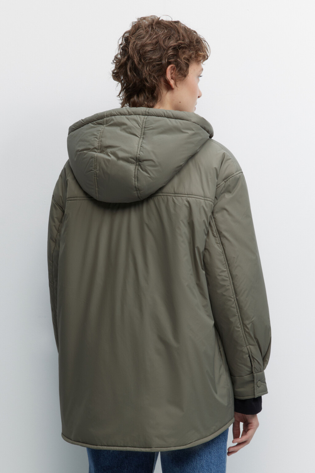 Куртка-рубашка oversize с капюшоном и карманами - цвет зеленый - 4