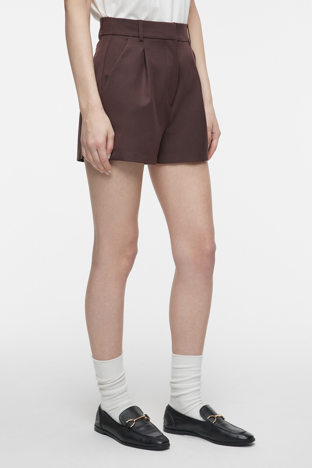 Шорты короткие костюмные со средней посадкой - цвет коричневый - 2