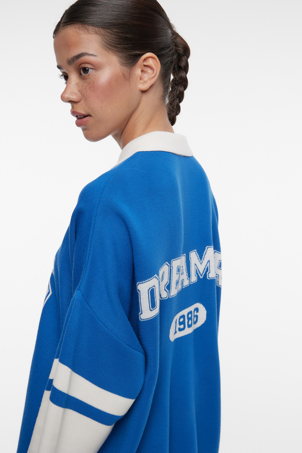 Джемпер oversize вязаный с воротником-поло и принтом - цвет синий - 2