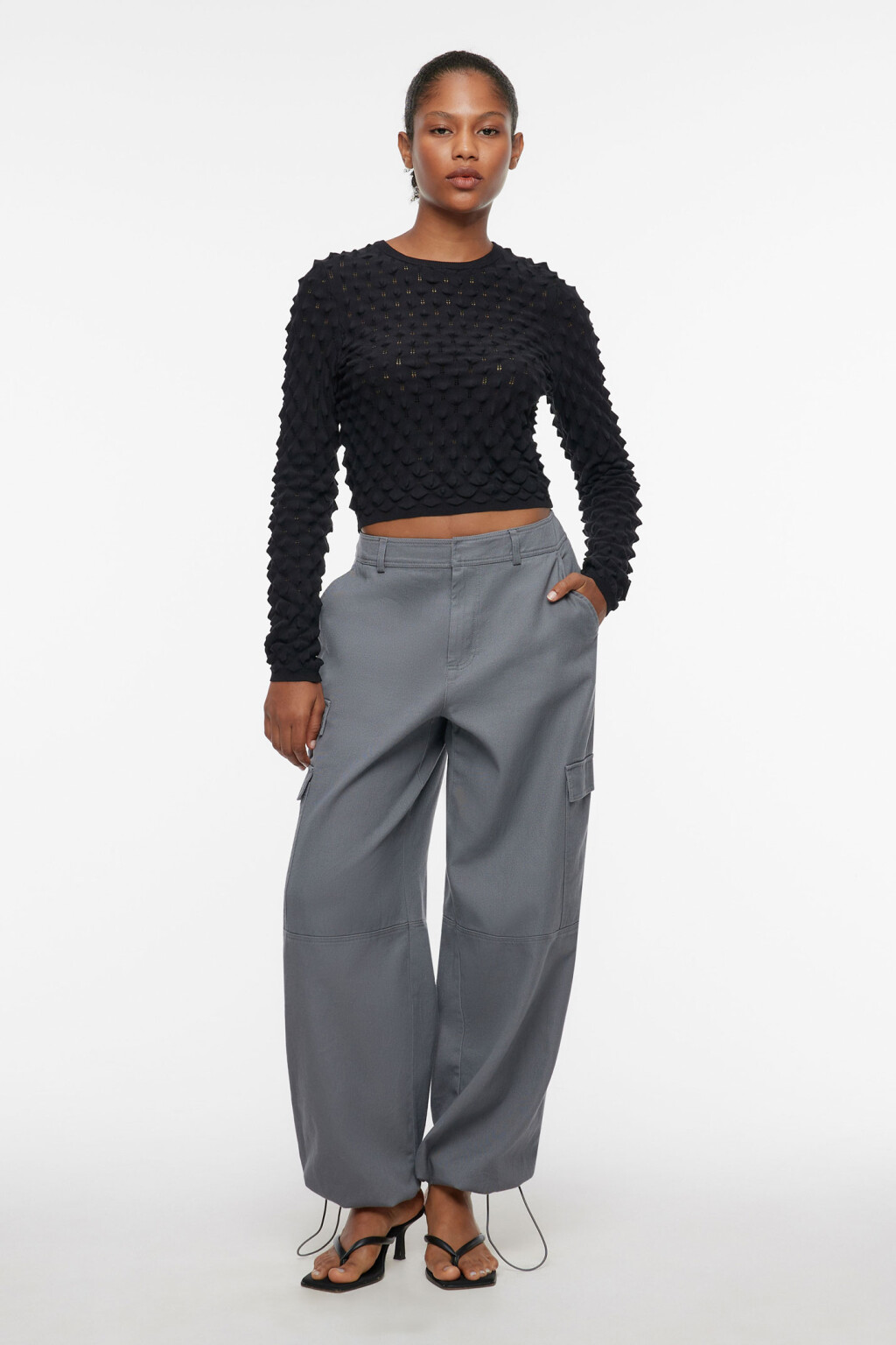 Джемпер вискозный облегающий с объемным узором - цвет черный - 4