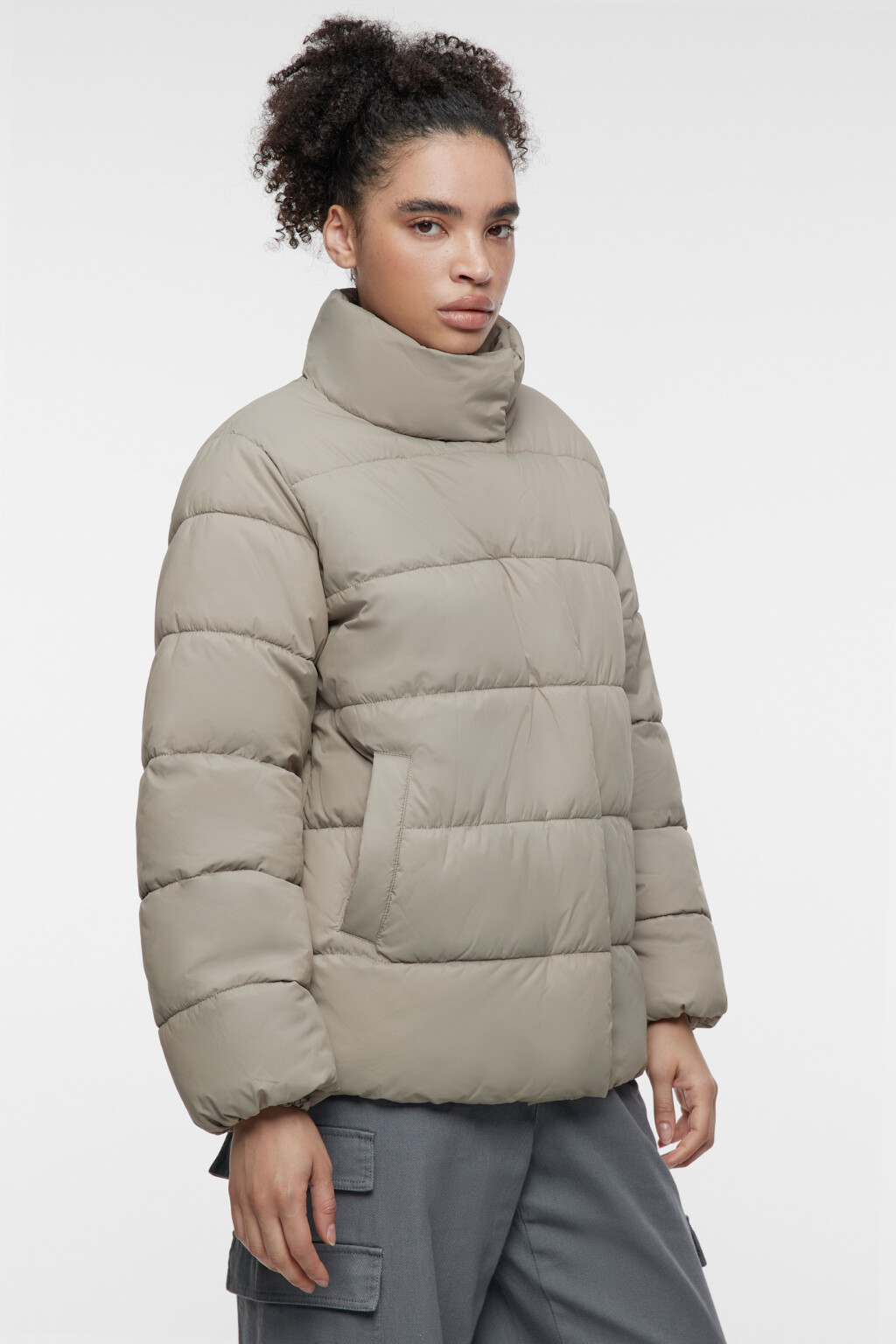 Куртка стеганая демисезонная с воротником-стойкой - цвет коричневый - 2