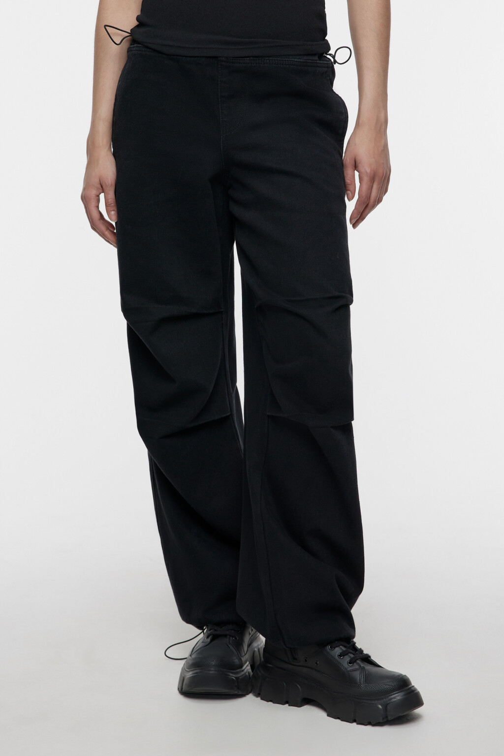 Брюки-парашюты джинсовые широкие на низкой посадке - цвет черный - 2