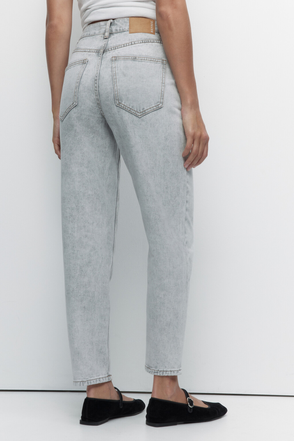 Джинсы mom's классические с высокой посадкой - цвет серый - 3