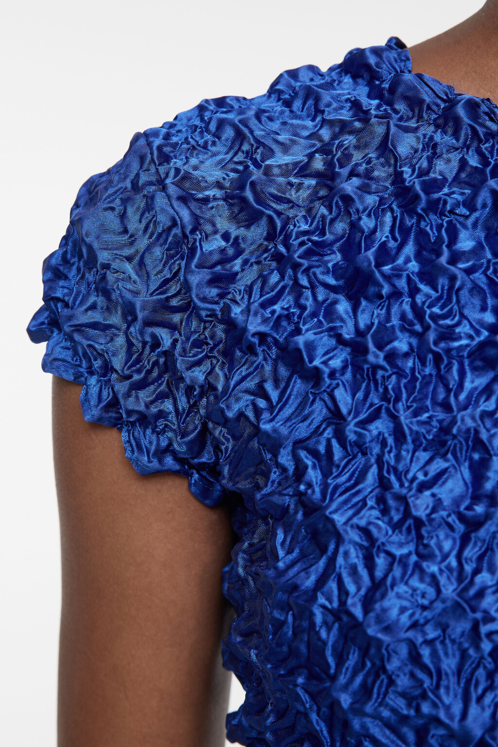 Топ-футболка объемный блестящий из эластичной ткани - цвет синий - 6