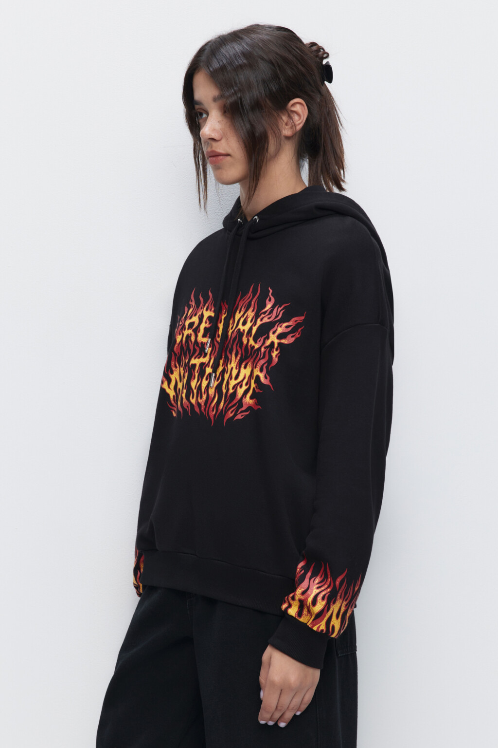 Худи oversize хлопковая с капюшоном и принтом - цвет черный - 3