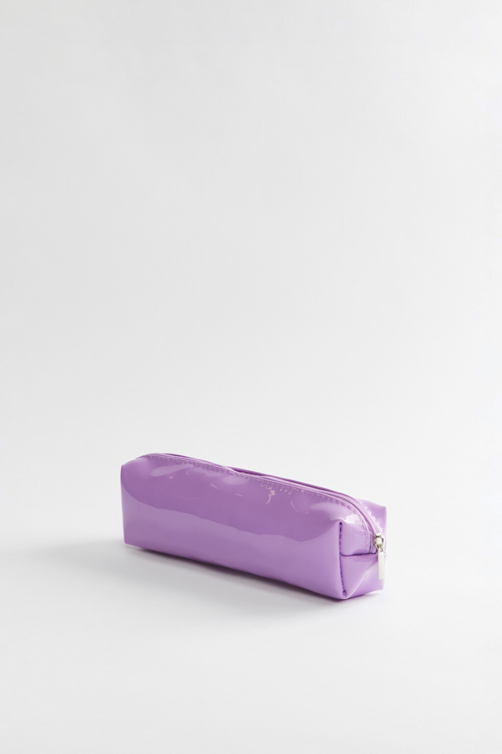 Пенал лакированный на молнии - цвет сиреневый - 2