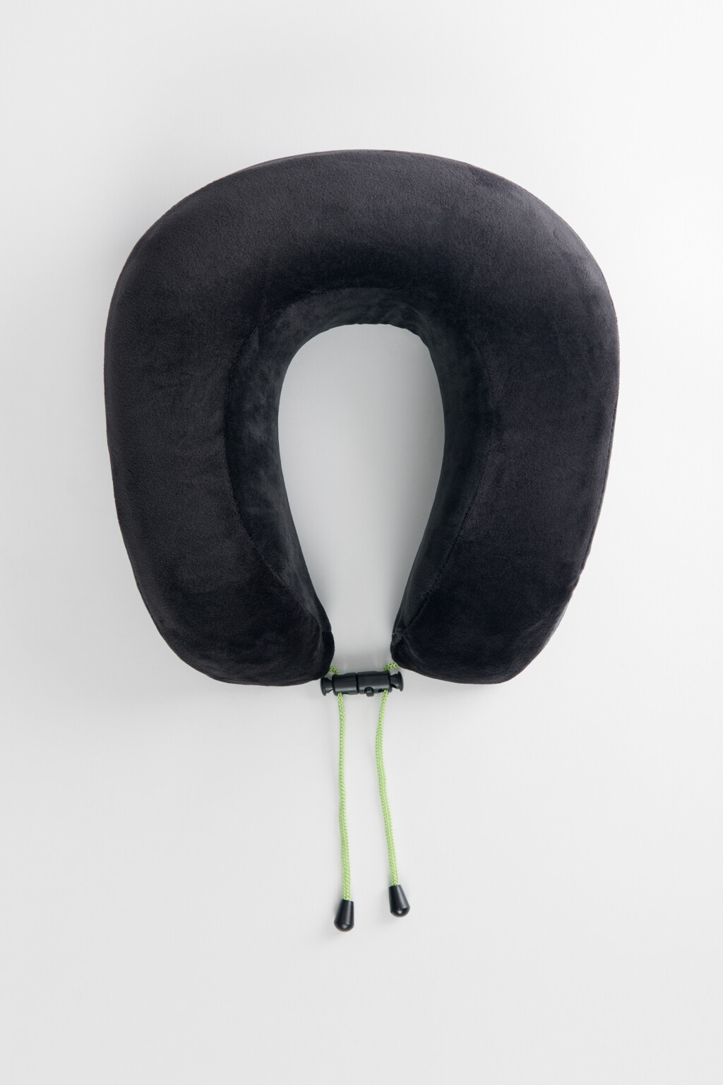 Подушка для шеи с застежкой - цвет черный - 1