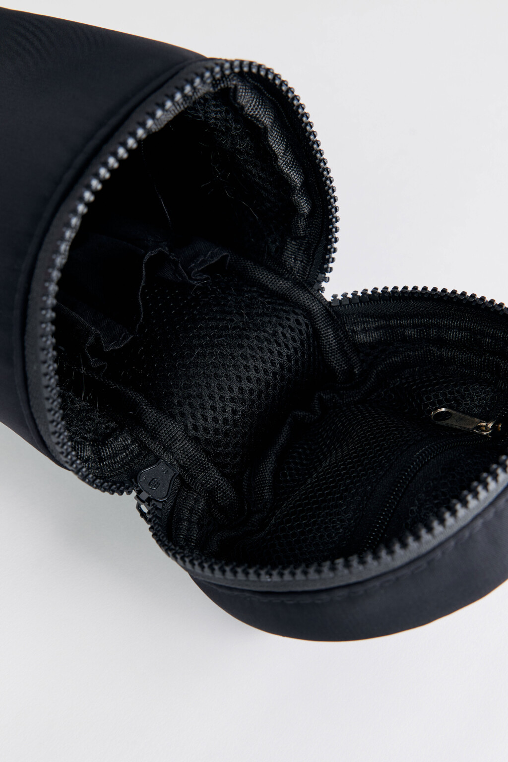 Сумка-футляр дорожная с ручкой - цвет черный - 2