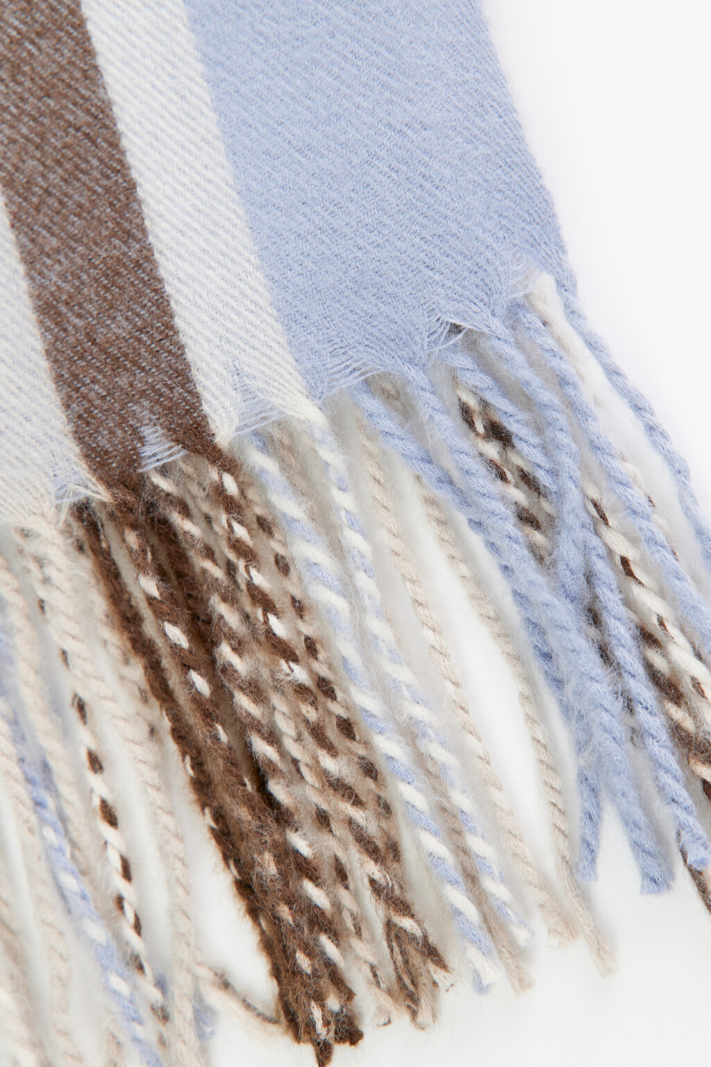 Шарф длинный клетчатый с бахромой - цвет голубой - 4