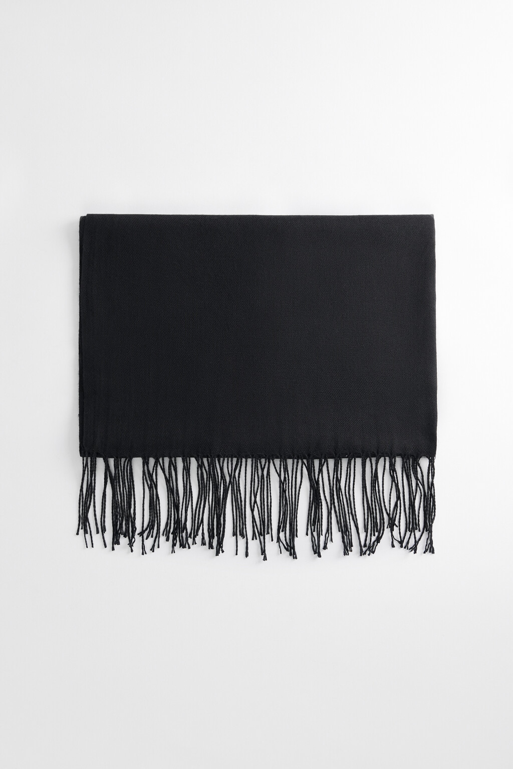 Шарф тонкий однотонный с бахромой - цвет черный - 1