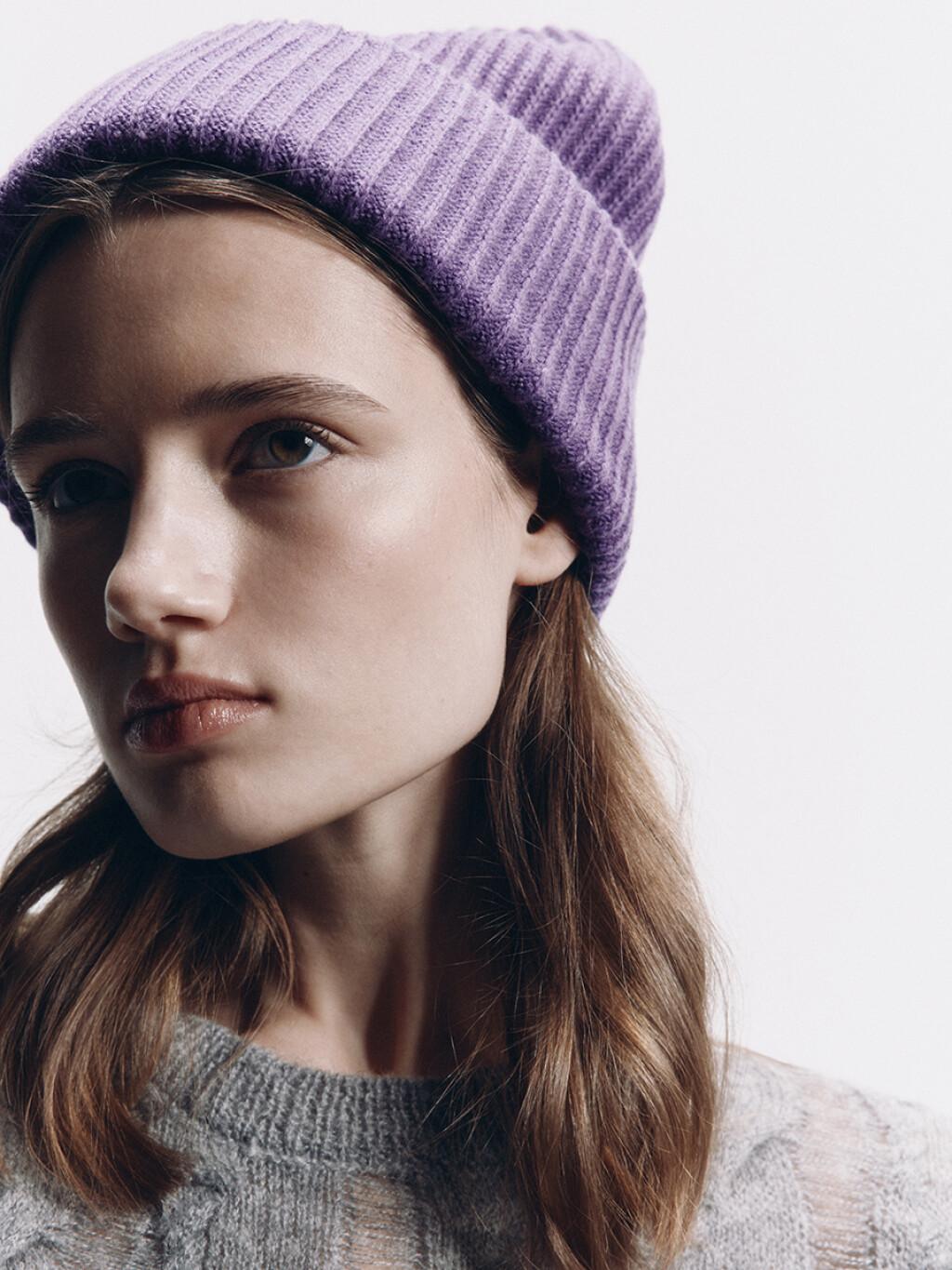 Шапка-бини вязаная из переработанного полиэстера - цвет фиолетовый - 1