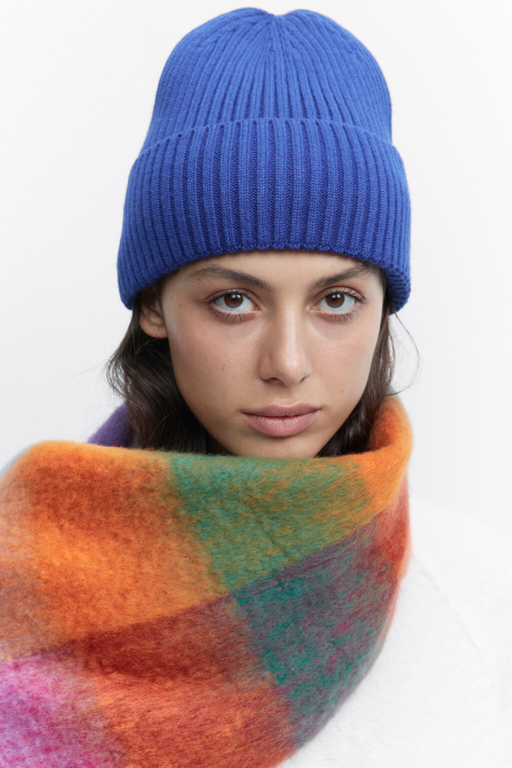 Шапка-бини вязаная вискозная с отворотом - цвет синий - 1
