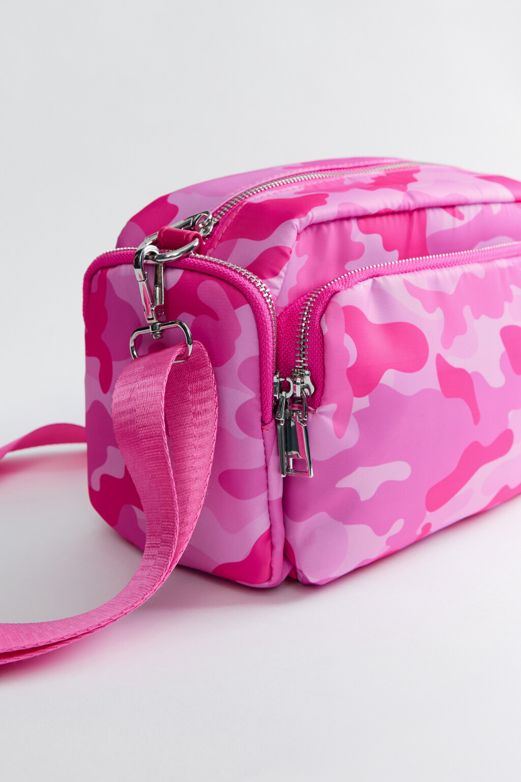 Сумка-барсетка текстильная с широким ремнем - цвет розовый - 3