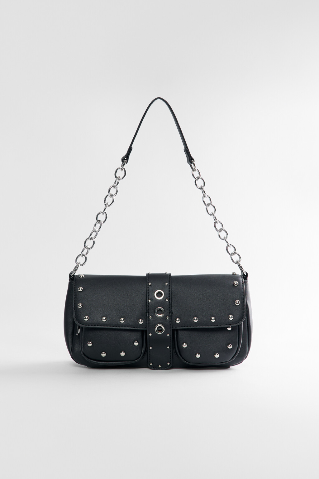 Сумка на плечо с цепочкой и металлическими заклепками - цвет черный - 2