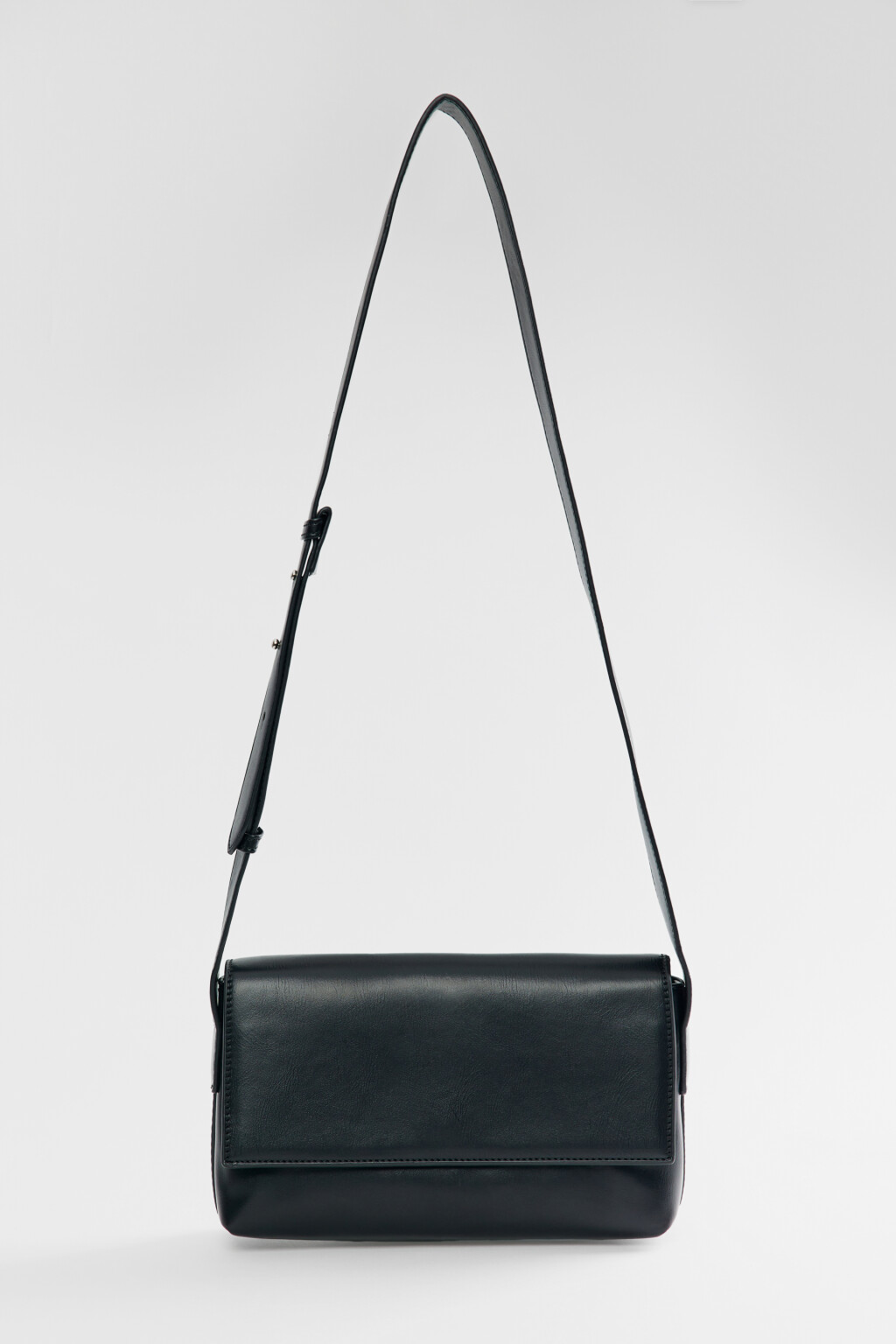 Сумка-кроссбоди прямоугольная с широким ремнем - цвет черный - 1
