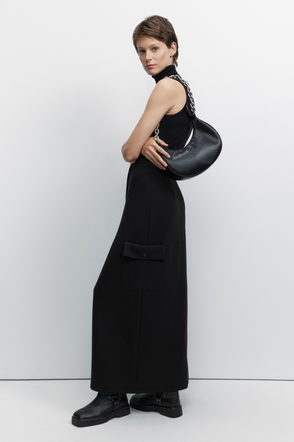 Сумка-багет из искусственной кожи с массивной цепочкой на плечо - цвет черный - 6
