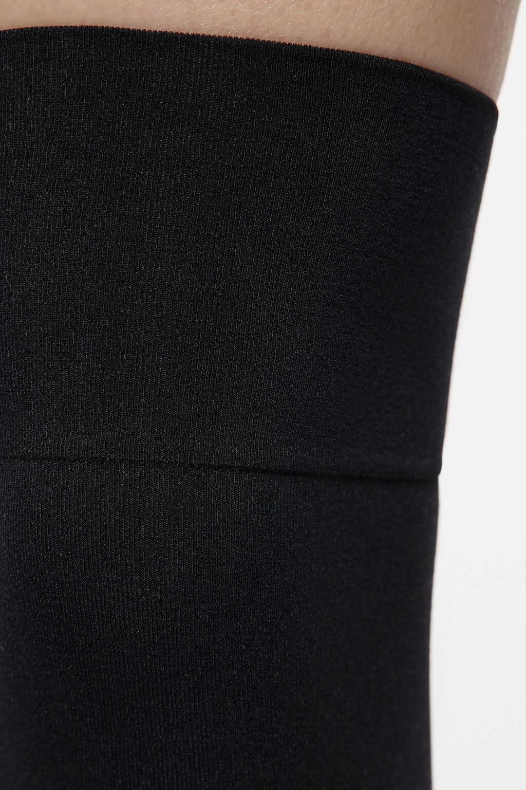Гольфы плотные однотонные выше колена - цвет черный - 3