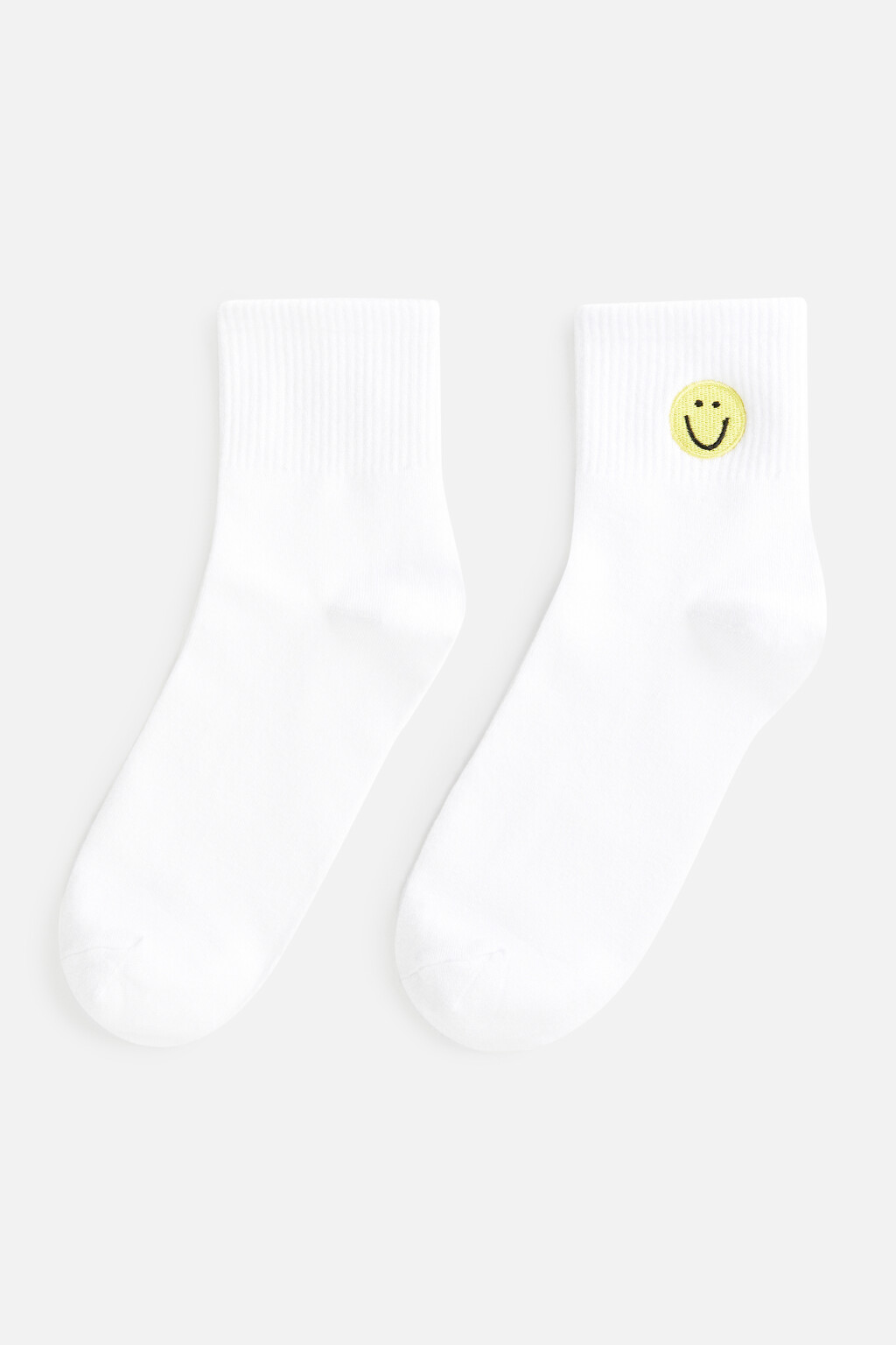Носки высокие с вышивкой-смайликом - цвет желтый - 1