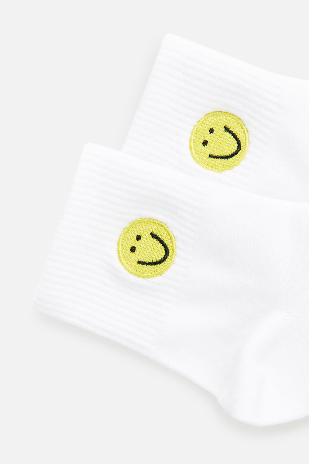 Носки высокие с вышивкой-смайликом - цвет желтый - 3