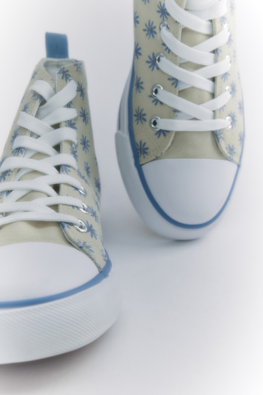 Кеды высокие текстильные с цветочным принтом - цвет мультиколор - 2