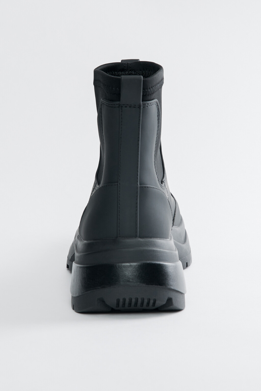 Ботинки-челси утепленные на высокой платформе - цвет черный - 5