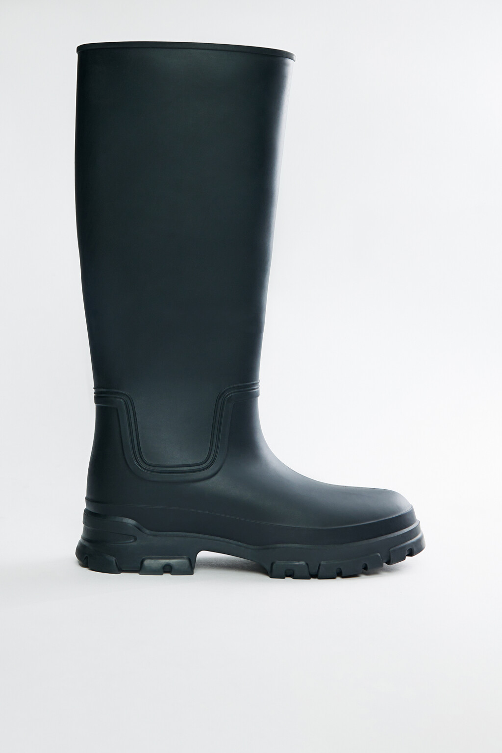 Сапоги высокие резиновые на тракторной подошве - цвет черный - 1