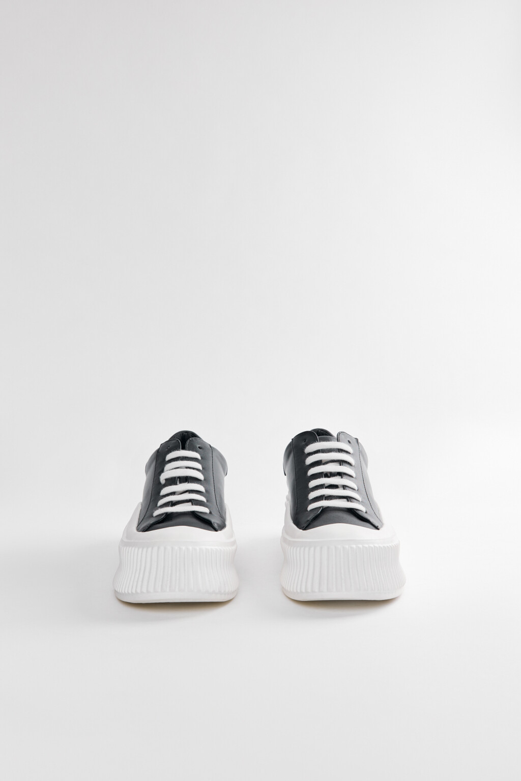 Кеды низкие на высокой платформе - цвет черный - 2