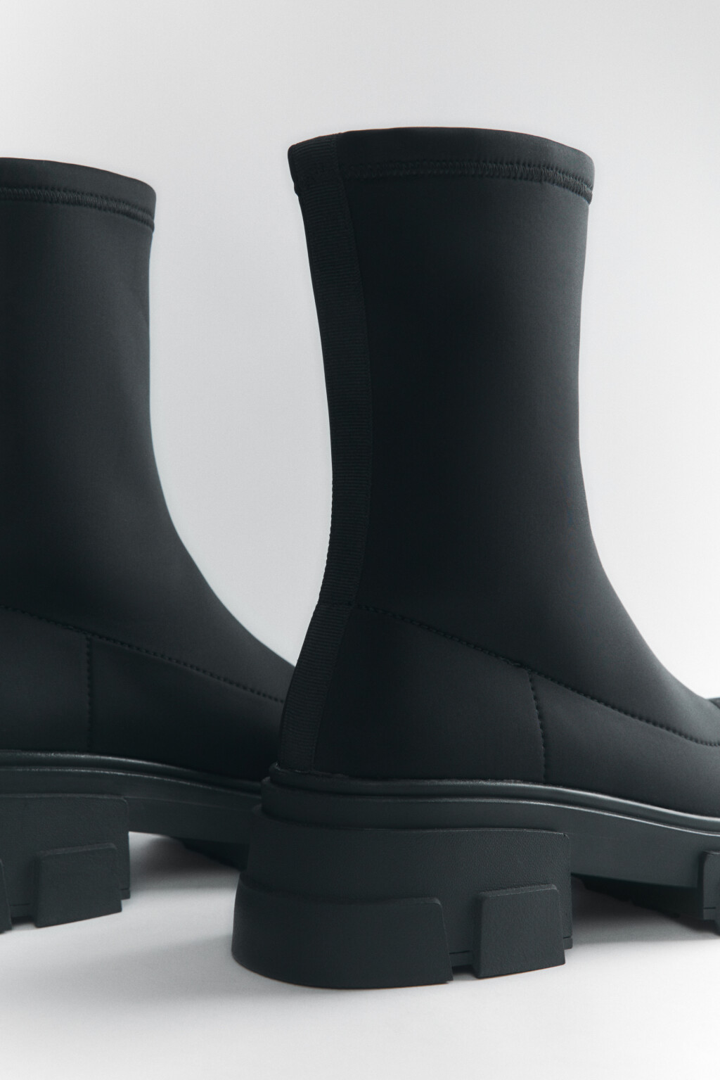 Ботинки высокие текстильные из эластичного материала - цвет черный - 7