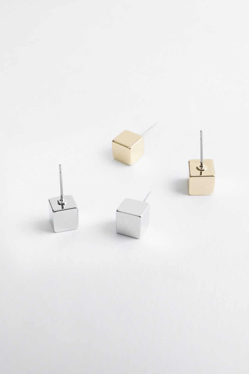 серьги женские в наборе - цвет серый - 3