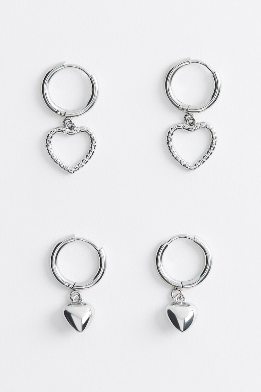 Набор серег-конго с сердечками (2 пары) - цвет серый - 1