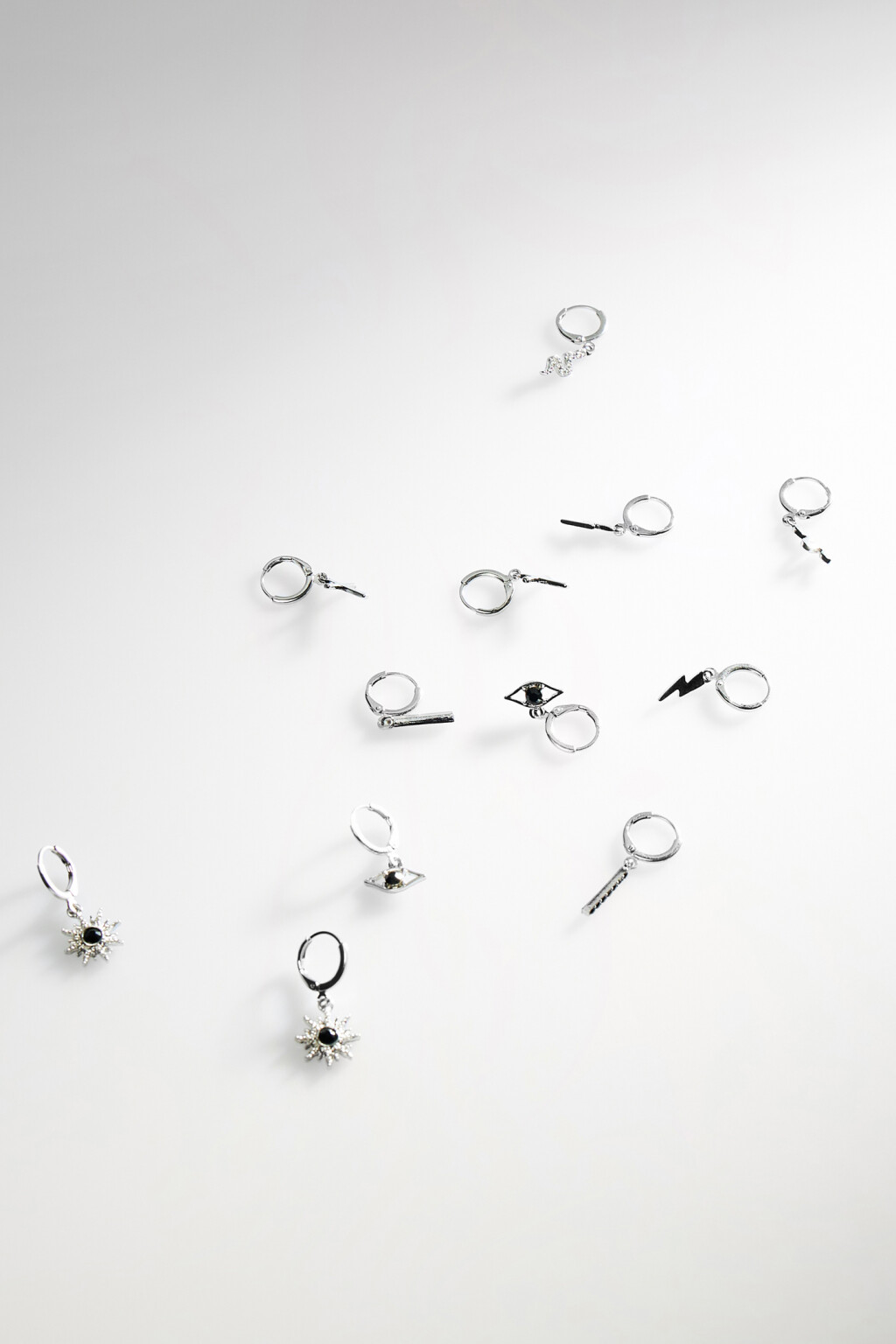 серьги женские в наборе - цвет серый - 1