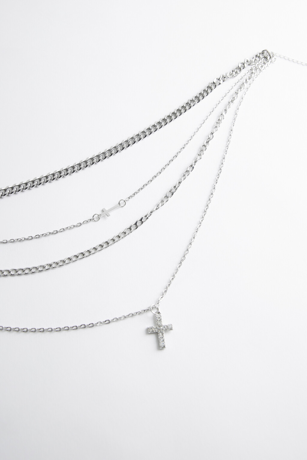 Цепочка многослойная серебристая с подвеской-крестиком - цвет серый - 3