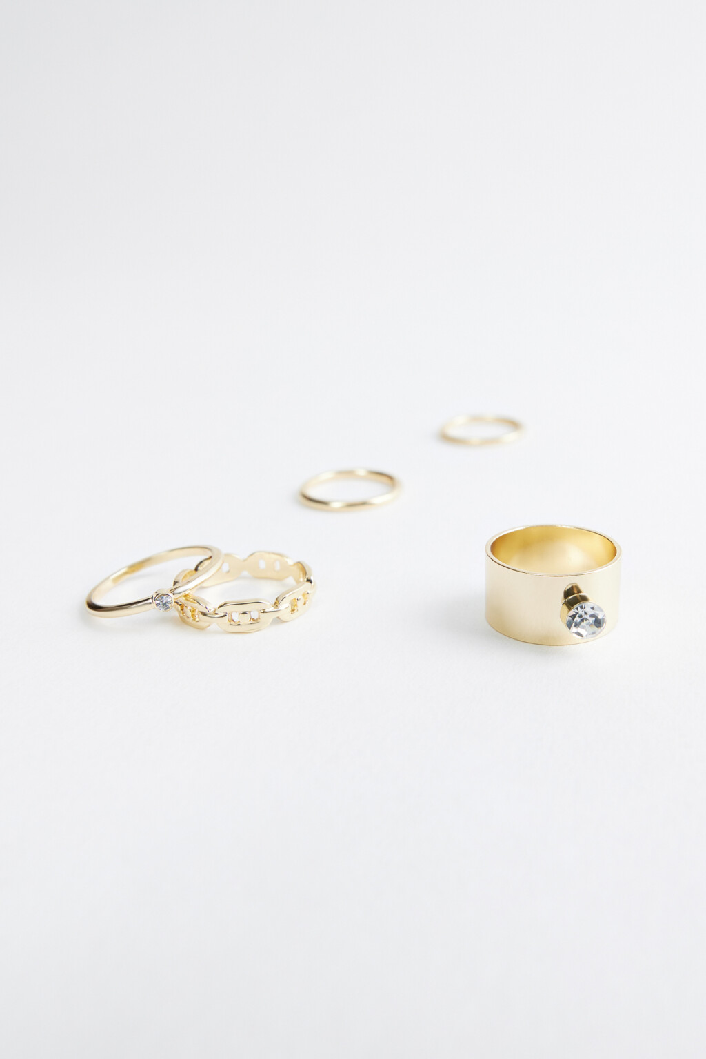 Набор колец металлических (5 штук) - цвет желтый - 1