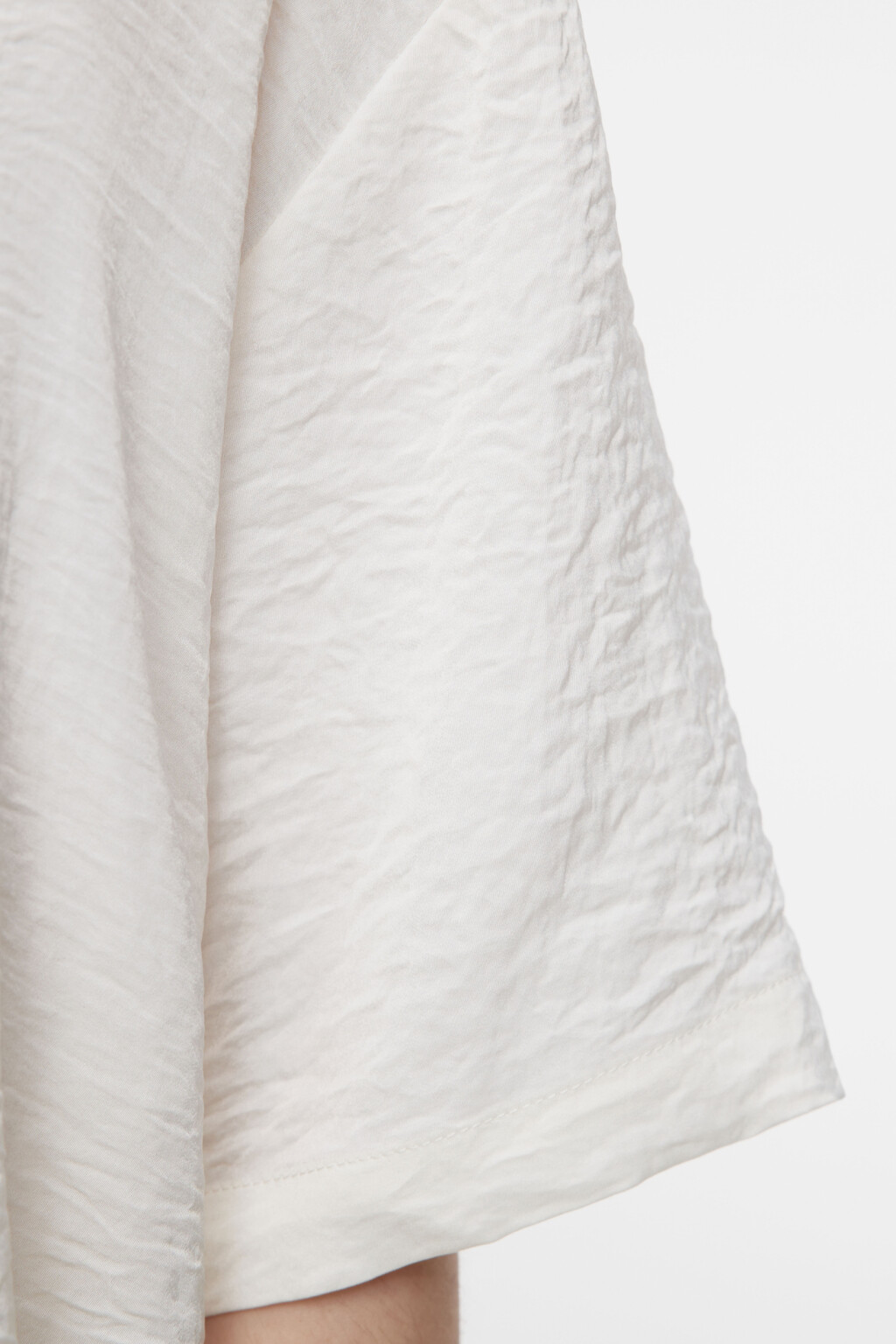 Блузка oversize домашняя сатиновая с коротким рукавом - цвет белый - 7