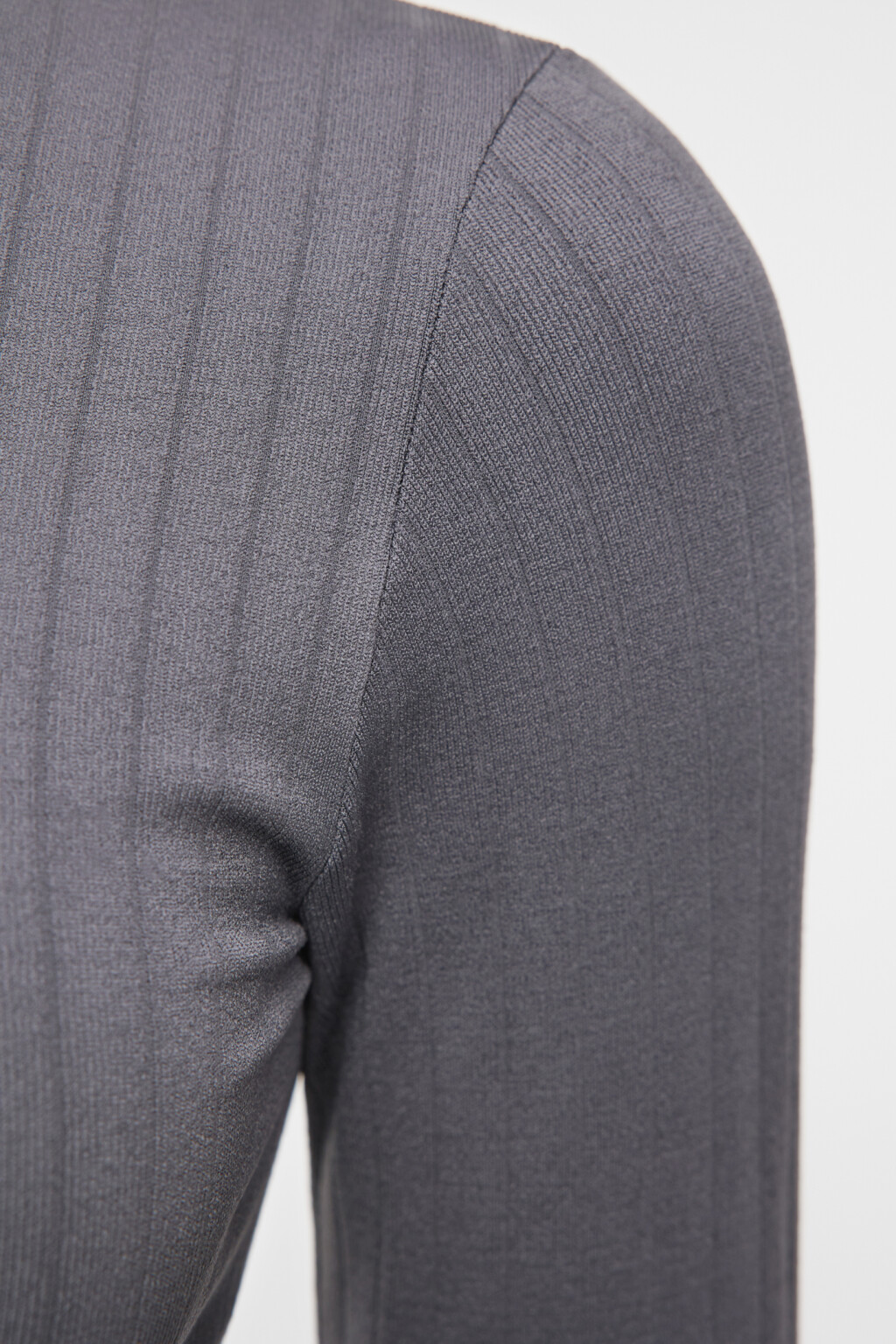 Лонгслив домашний укороченный с вырезом на молнии - цвет серый - 6