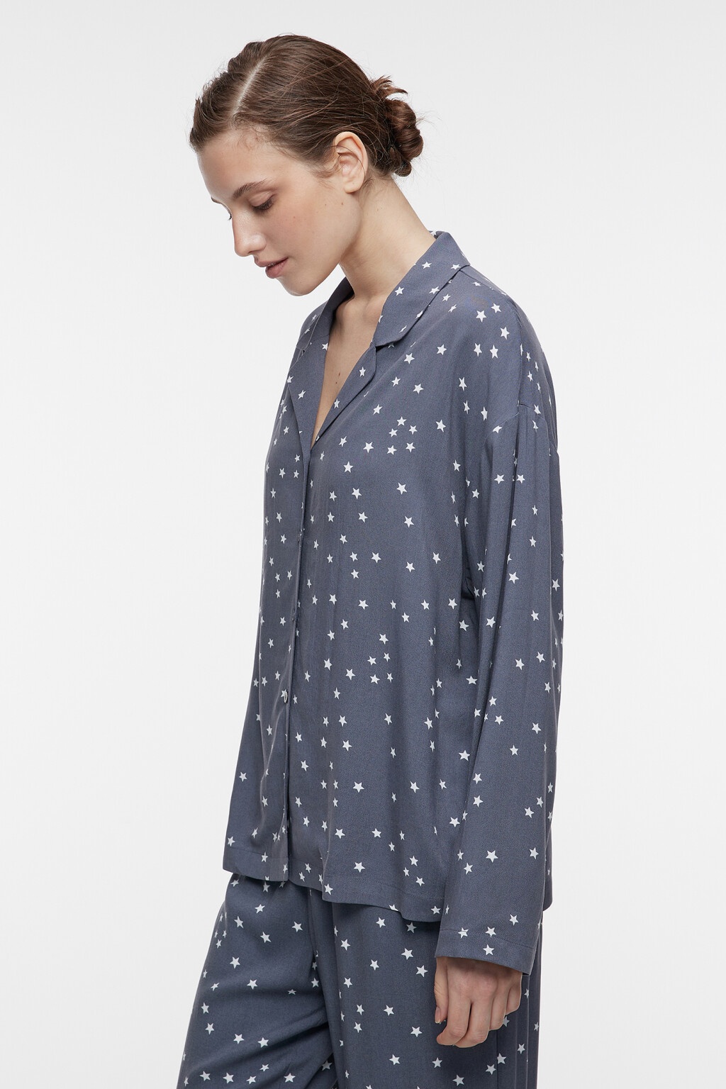 Блузка домашняя вискозная с длинными рукавами - цвет белый - 3