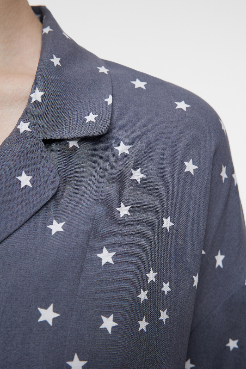 Блузка домашняя вискозная с длинными рукавами - цвет белый - 6