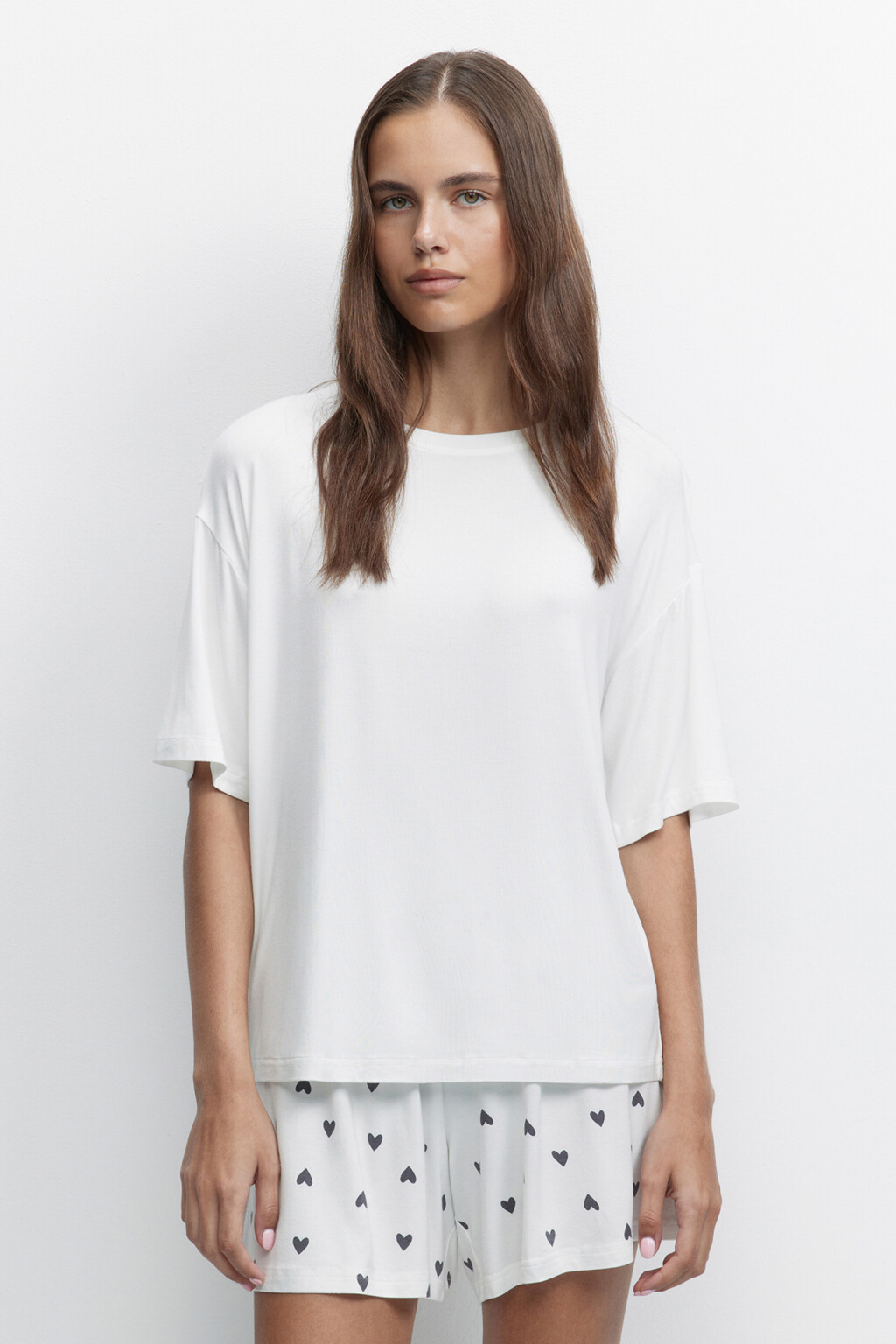 Футболка домашняя вискозная свободного кроя - цвет белый - 1