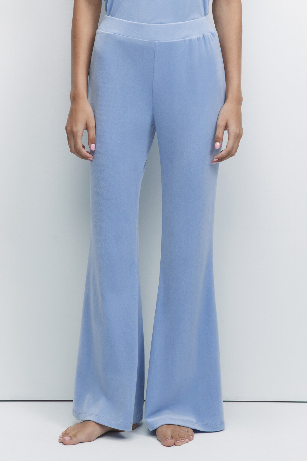 Брюки клеш домашние из бархатной ткани - цвет сиреневый - 1