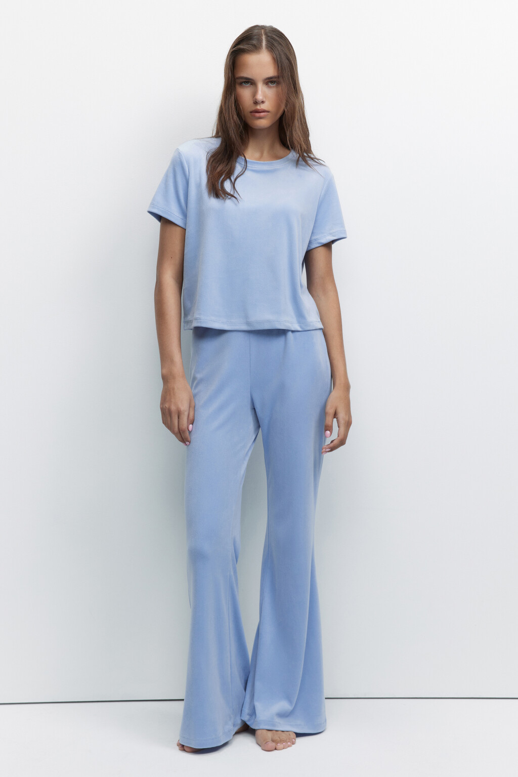 Брюки клеш домашние из бархатной ткани - цвет сиреневый - 4