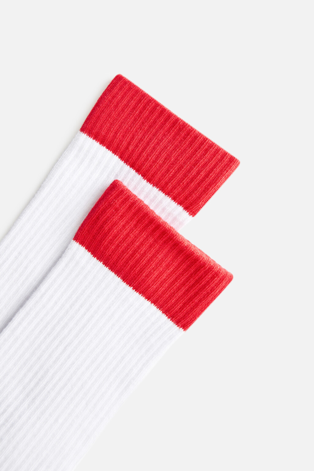 Носки высокие в рубчик с цветными вставками - цвет красный - 2