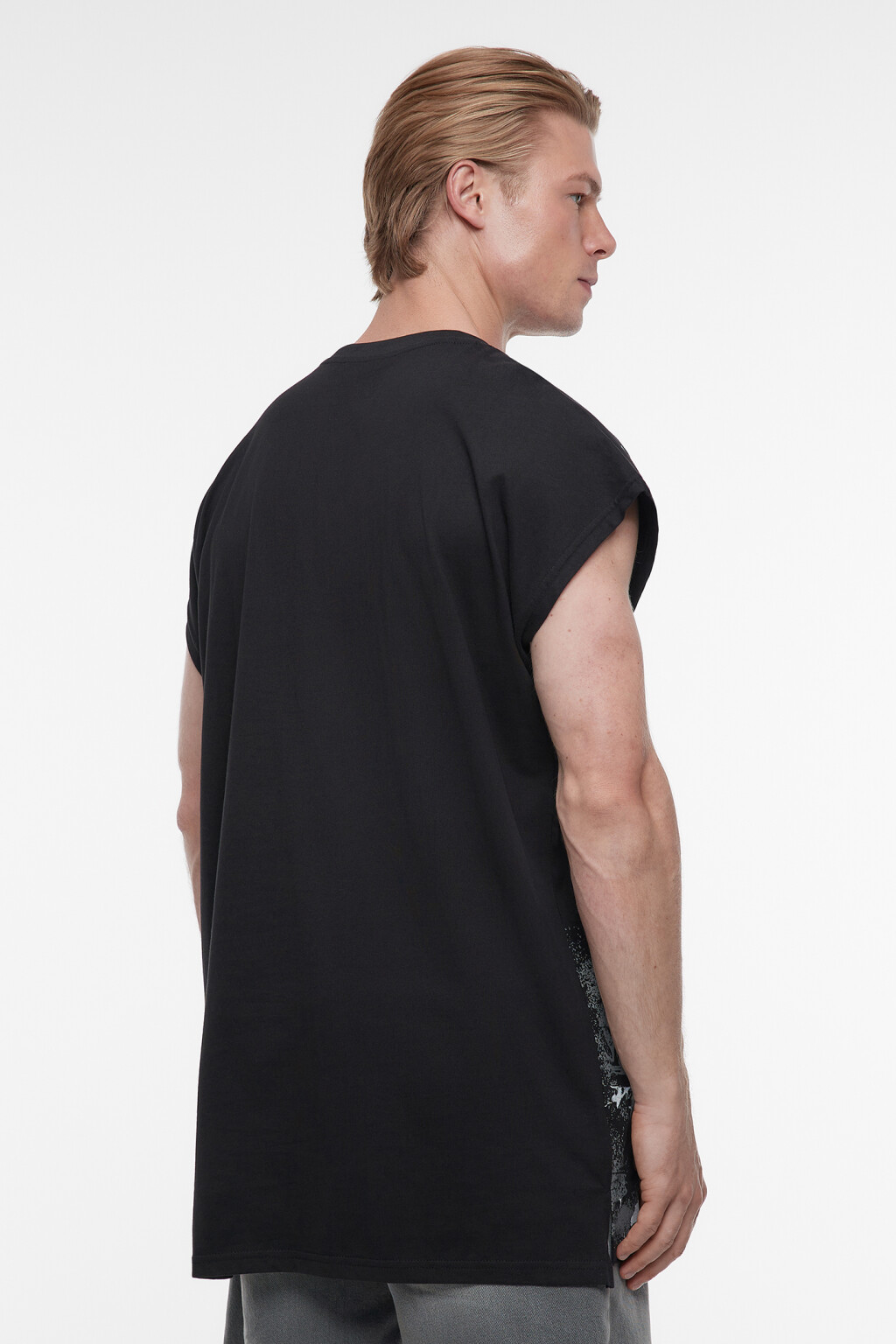 Майка oversize хлопковая с принтом с черепами - цвет черный - 4