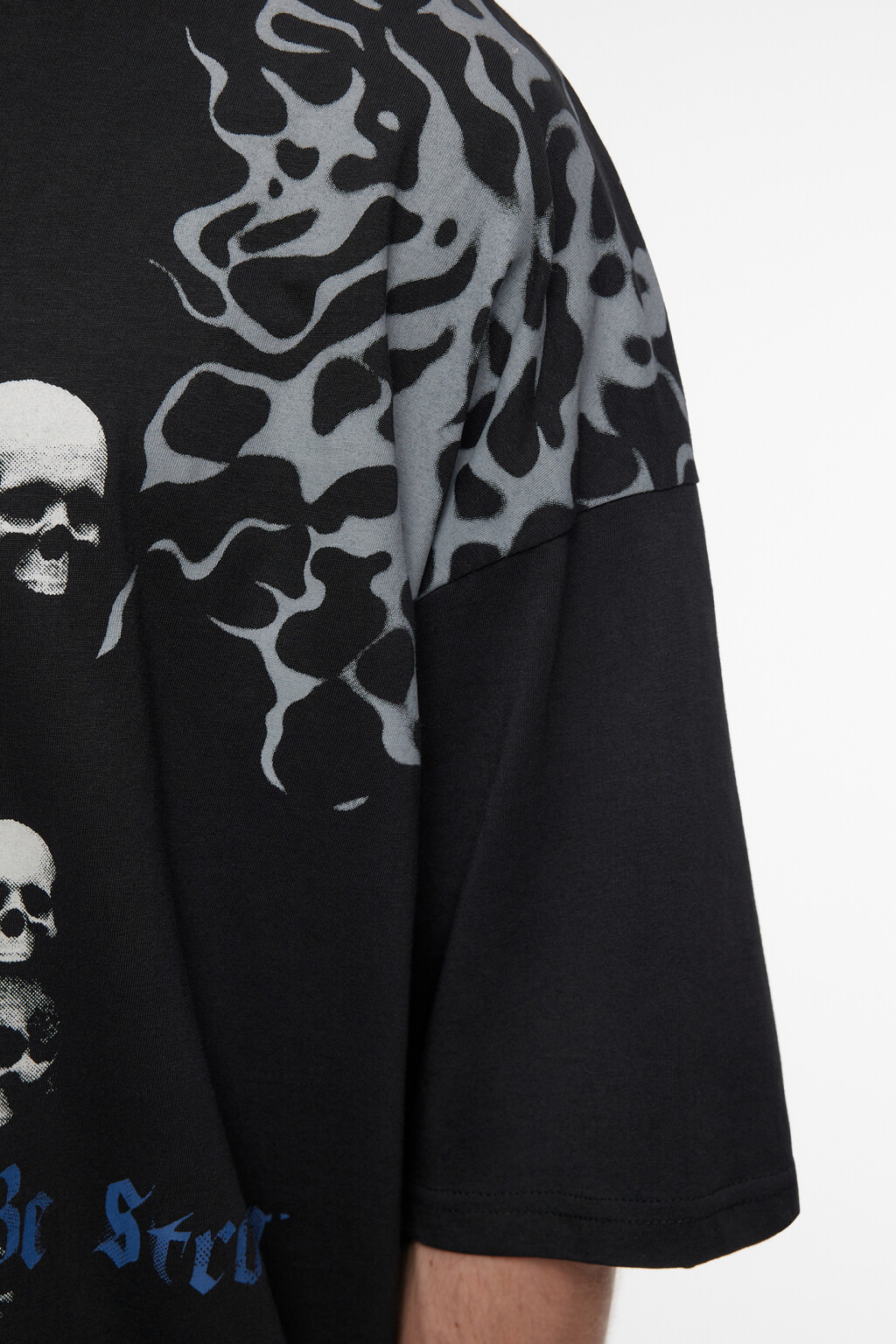 Футболка oversize хлопковая с принтом с черепами - цвет черный - 6