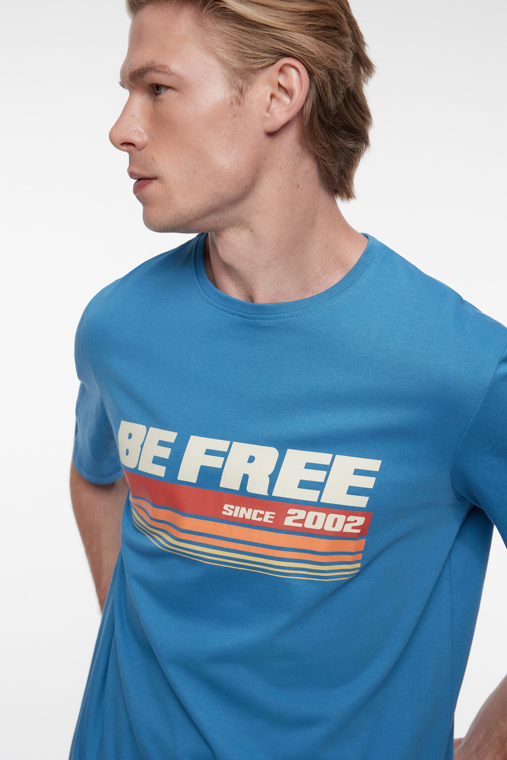 Футболка прямая хлопковая с принтом в стиле ретро - цвет синий - 8